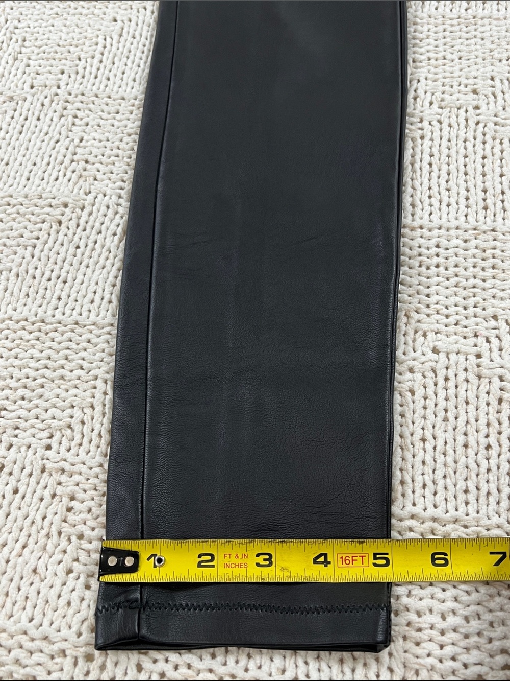 Blank NYC Women’s Black Faux Leather Skinny Jeans - Picture 12 of 12